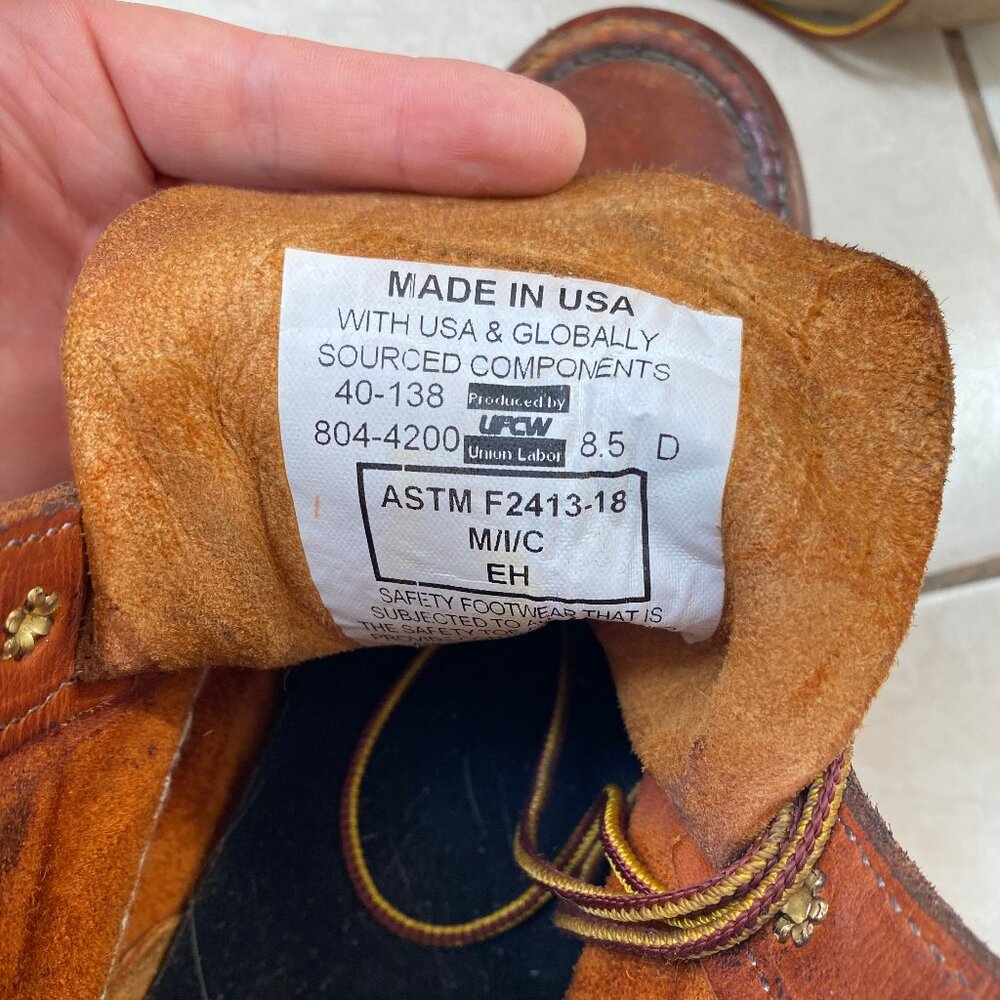 Thorogood ASTM Safety Steel Toe Wedge Sole Tobacco Color 6" Boot Size 8.5 US Men - Picture 3 of 10